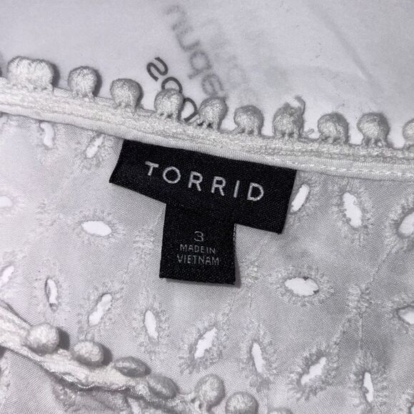Torrid Eyelet Peasant Blouse Top Plus Size White Size 3 22/24 - Picture 8 of 12